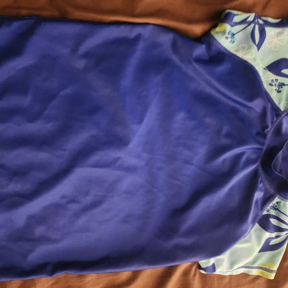 Colorful Kids' Rash Guard Set - Picture 7 of 7